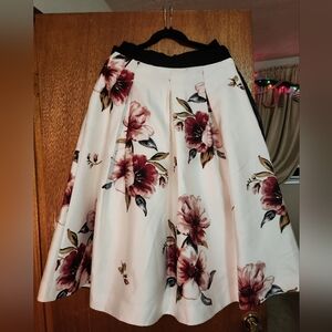 White House Black Market Floral A-Line Skirt - Cream and Red